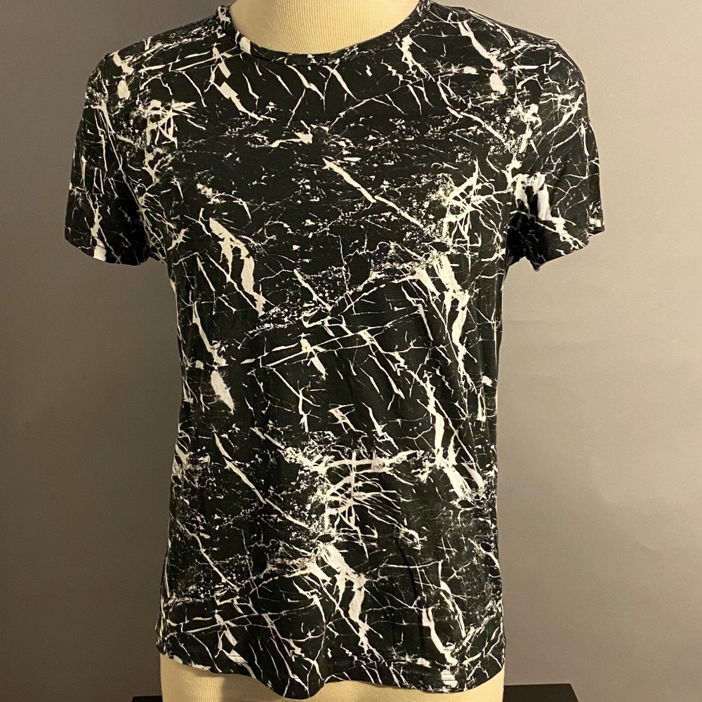 Black/White Lightning Print Tee by H&M